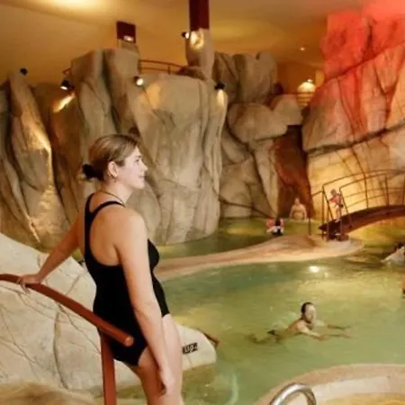 Duplex 8 Pers A Lary Village - Balcon Sud, Proche Commodites Et Activites Montagne - Fr-1-296-306 Daire