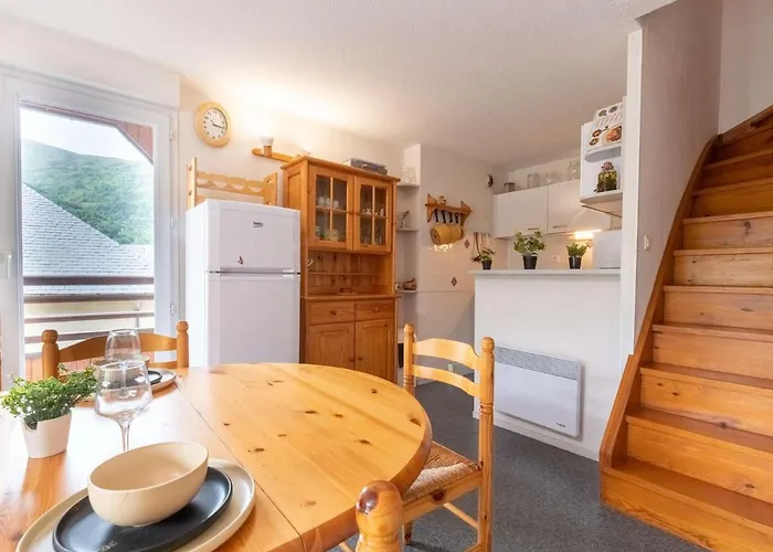 Duplex 8 Pers A Lary Village - Balcon Sud, Proche Commodites Et Activites Montagne - Fr-1-296-306 شقة